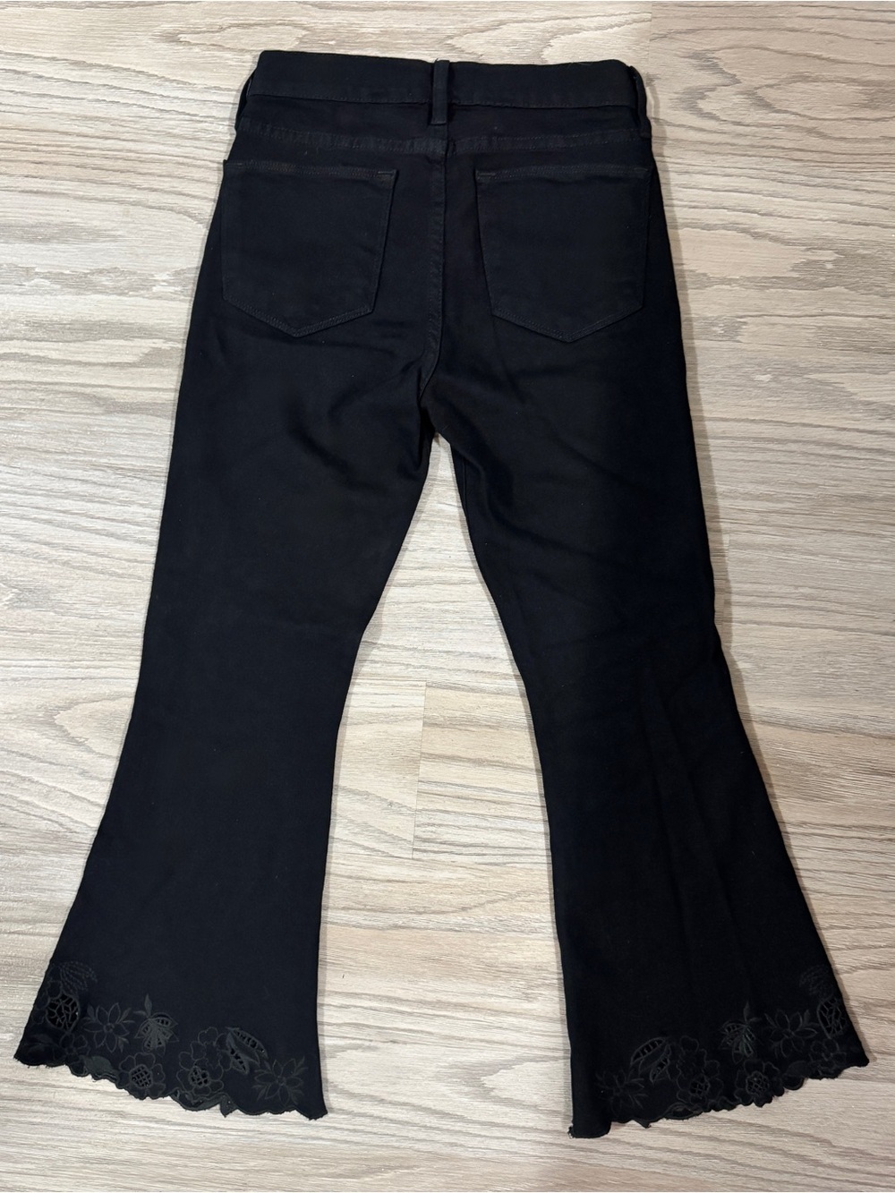 FRAME Le High Flare Black Jeans Floral Lace Hem Boho Y2K Size 24 - Picture 2 of 4